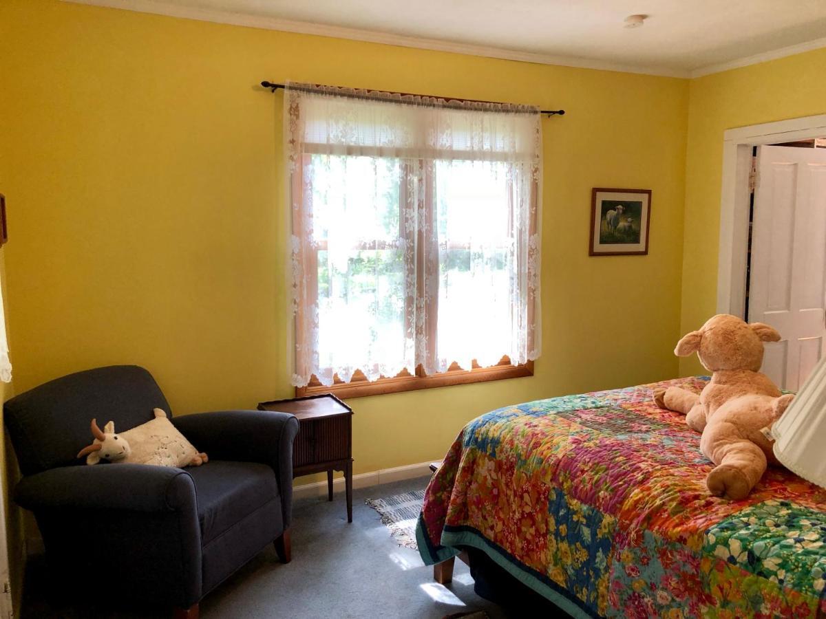 Bed and Breakfast Rainbow Ridge Farms Onalaska Exterior foto